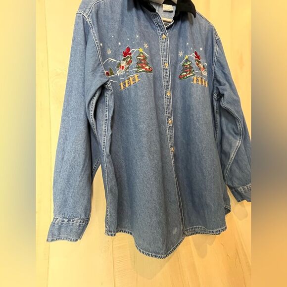Basic Editions Holiday Shirt Size Large Denim Chambray Christmas W… - Picture 5 of 9